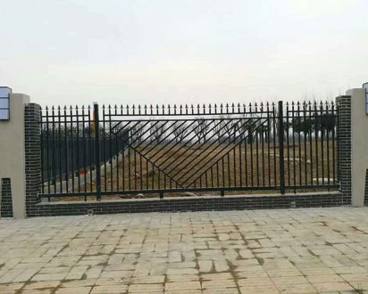 鐵藝護(hù)欄生產(chǎn)加工廠家